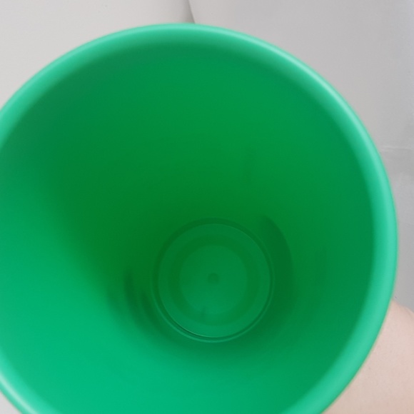 Starbucks 2023 Choose to Reuse Earth Green Tall Reusable Cup w Lid 24 oz/709 ml - Picture 12 of 16